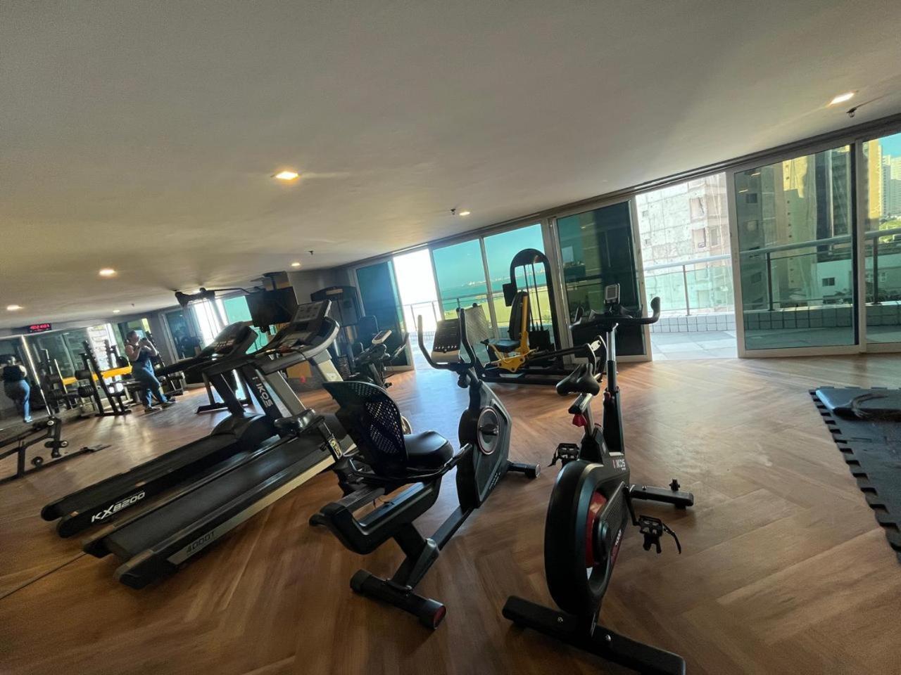 Terraço Atlântico Vista Mar 2 Quartos 2 Banheiros * Fortaleza (Ceara)